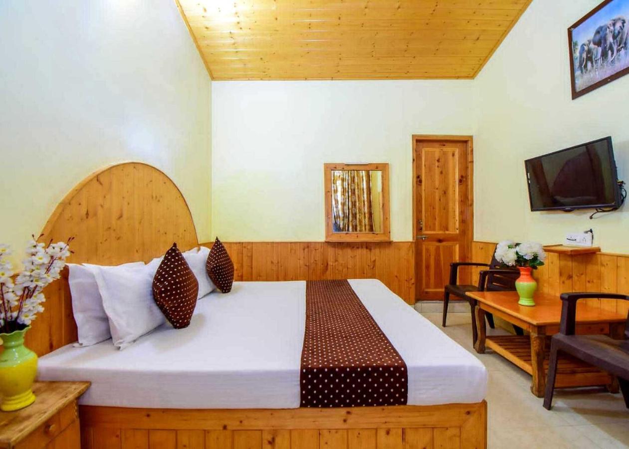 Oyo Flagship 82405 Cochin Villa Manāli Kültér fotó