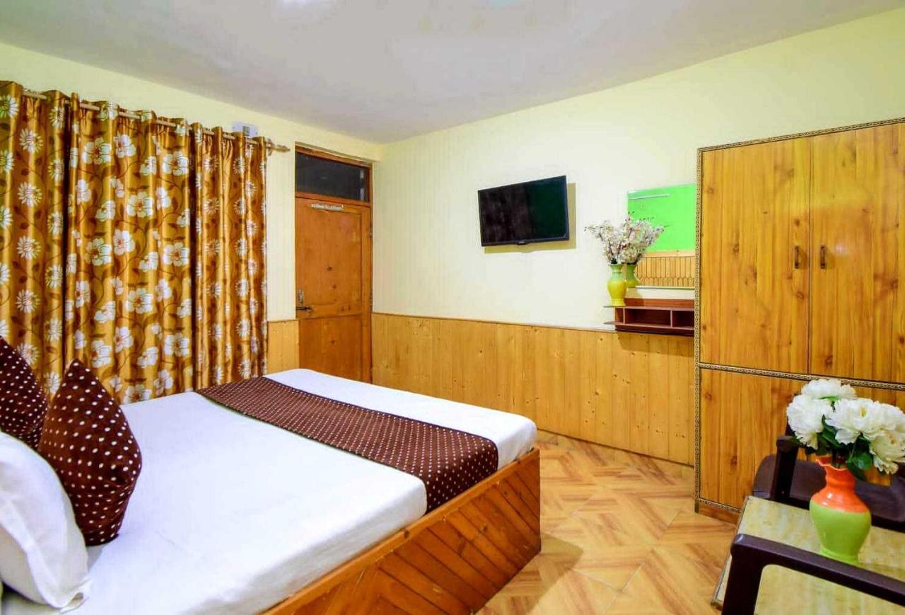 Oyo Flagship 82405 Cochin Villa Manāli Kültér fotó